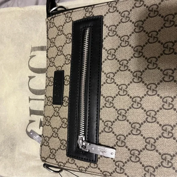 Beige/tan and Black Men's Bag - Picture 7 of 9